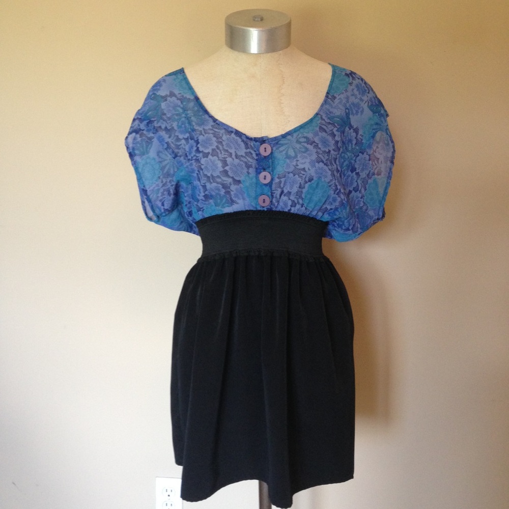 UO Urban Renewal Floral babydoll waist dress S - Picture 2 of 7